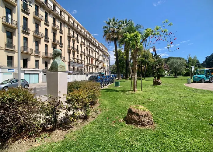 Palais Massena - Easy Home Booking